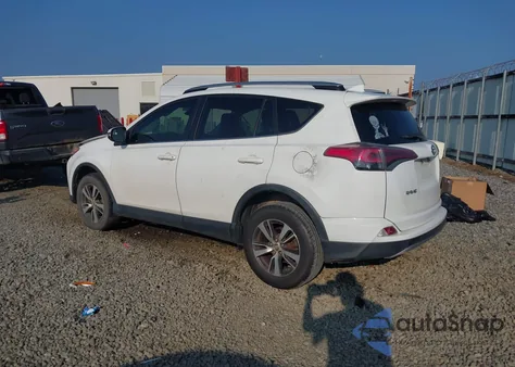 2017 Toyota Rav4 Xle z USA, uszkodzony, nr VIN JTMWFREV8HJ103397